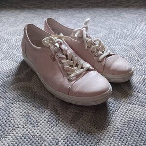 FINAL SALE Ecco Sneakers